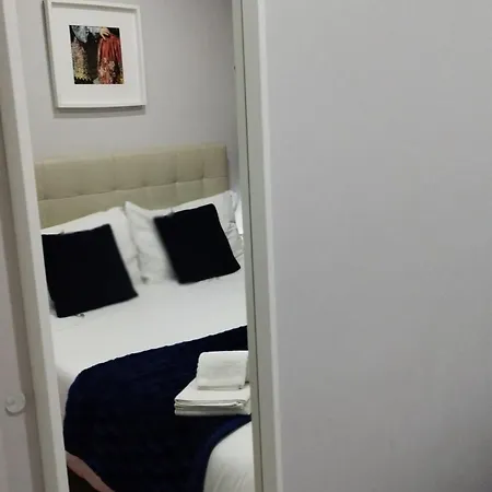 Ferhouse Dreams-farilhoes Apartman *