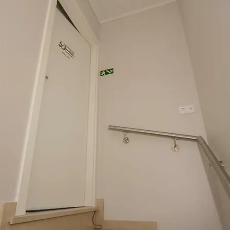 Ferhouse Dreams-farilhoes Apartman *
